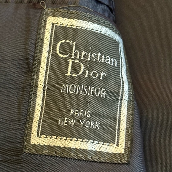 Christian Dior | Vintage Tonal Plaid Navy Blue Wool 2-pc Suit, Jacket Size 46R - Picture 6 of 15